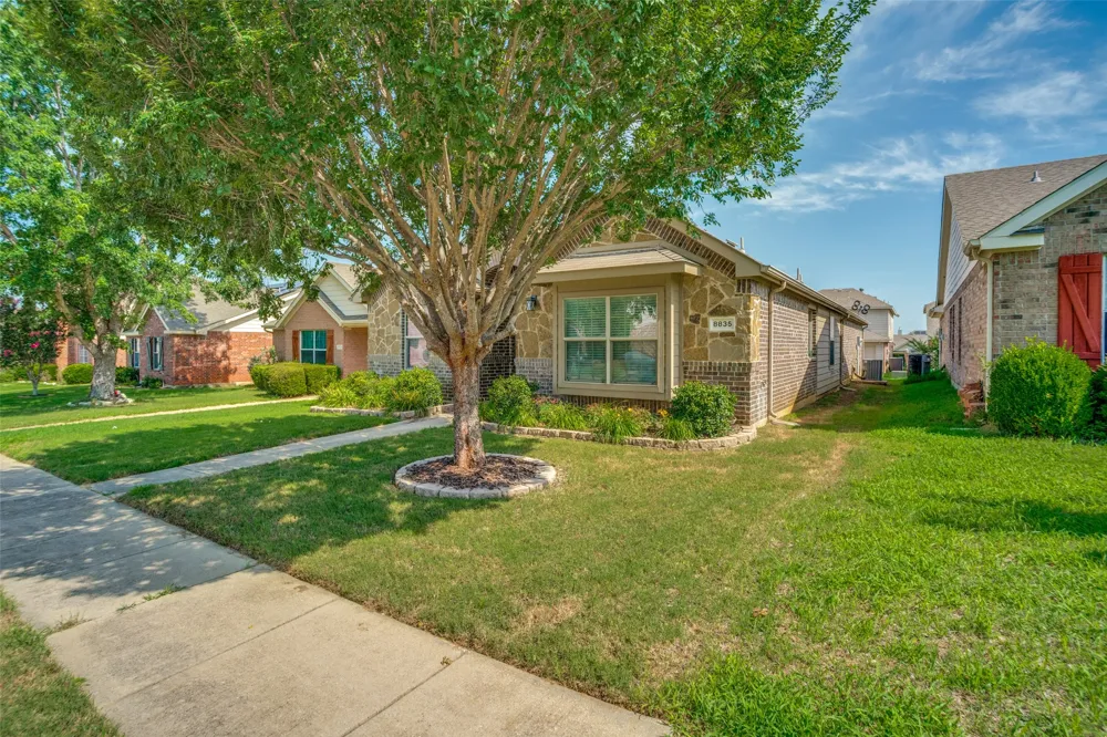 8835 Tucker Street Cross Roads, TX 76227
