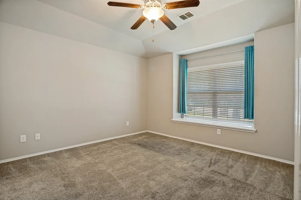 8835 Tucker Street Cross Roads, TX 76227