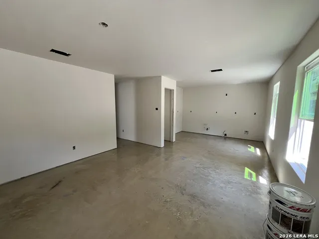 494 Valley View St Unit 2 Canyon Lake, TX 78133