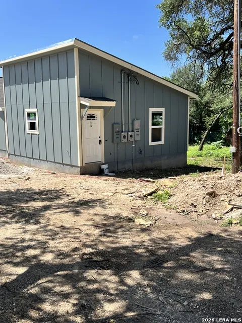 494 VALLEY VIEW ST Unit 1