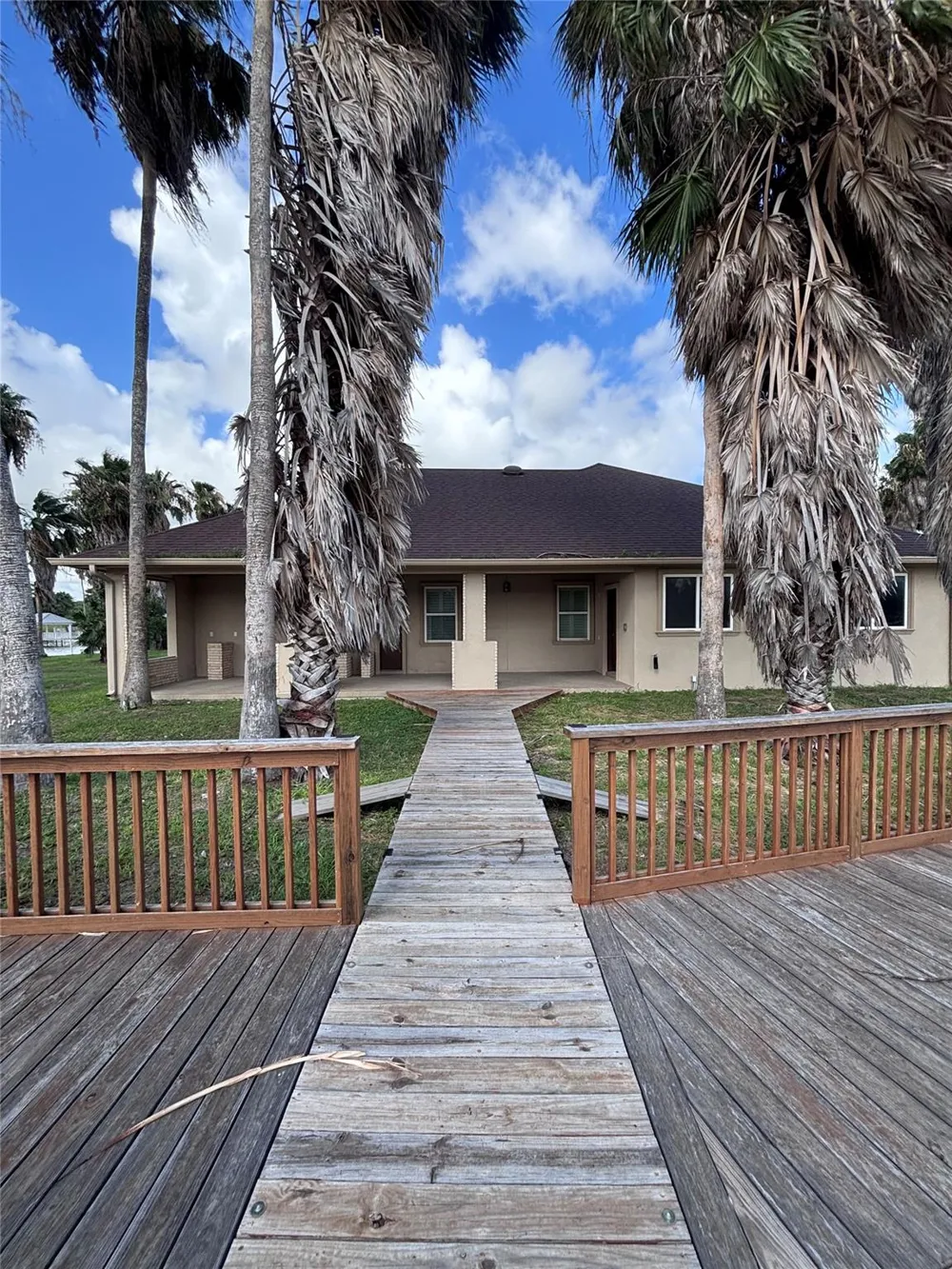 1001 Harbor Lane La Joya, TX 78560