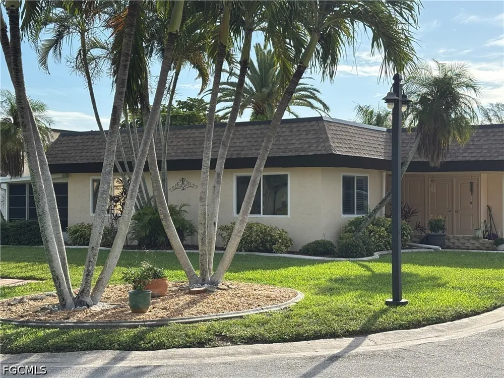 Bass Circle S Fort Myers, FL 33919