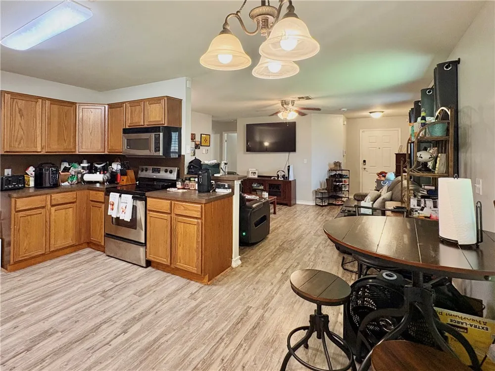 1709 Chisolm Trail Corpus Christi, TX 78410