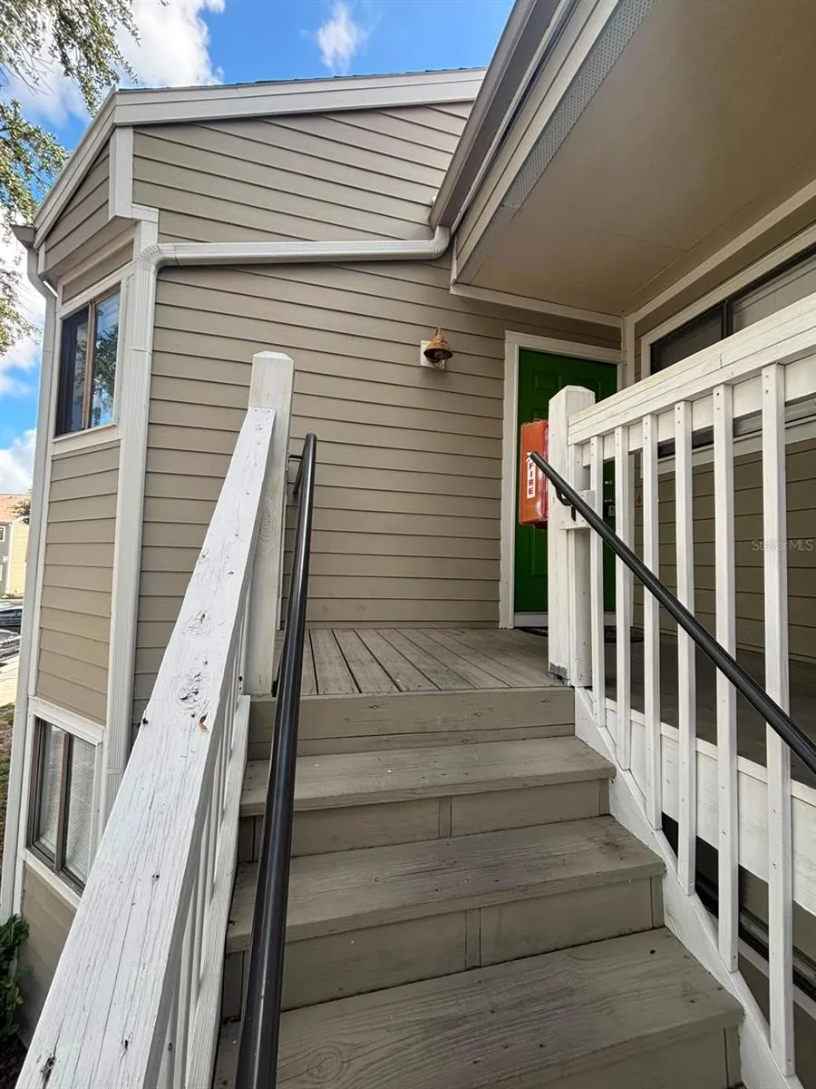 7298 ULMERTON ROAD #407 Largo, FL 33771