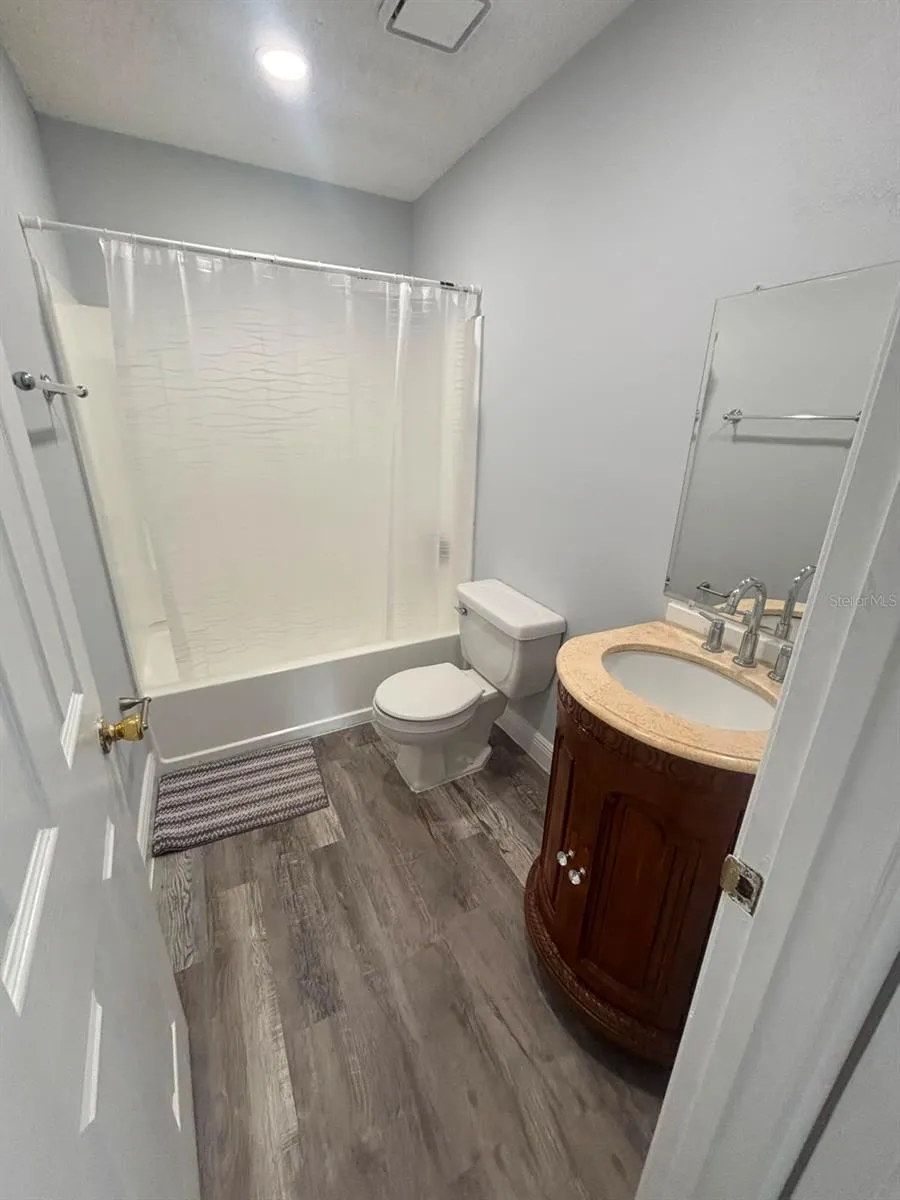 7298 ULMERTON ROAD #407 Largo, FL 33771