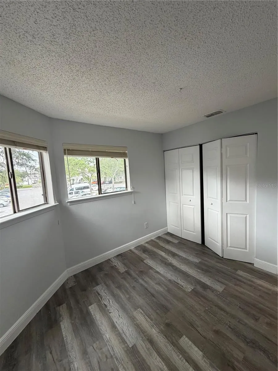 7298 ULMERTON ROAD #407 Largo, FL 33771
