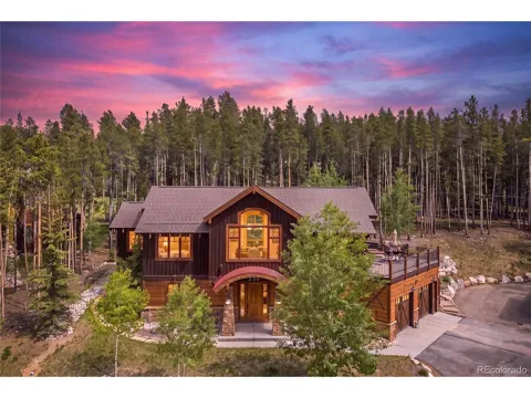230 Timberlane Circle