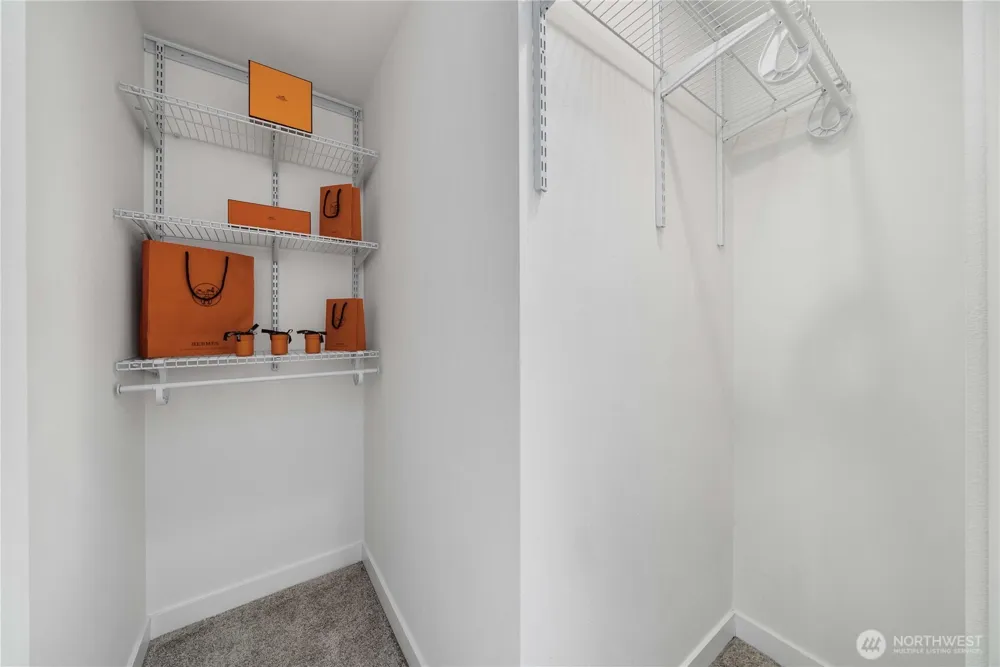 15612 8th Avenue SW #104 Burien, WA 98166