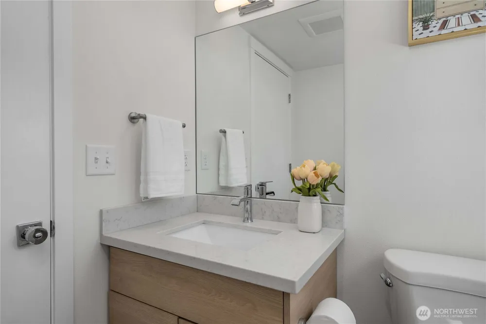 15612 8th Avenue SW #104 Burien, WA 98166