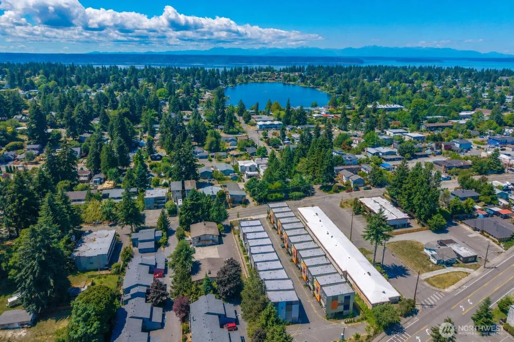 15612 8th Avenue SW #104 Burien, WA 98166
