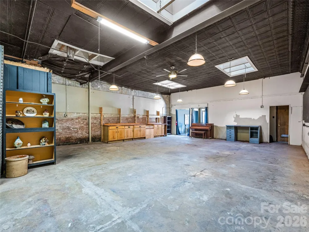 204 Sutton Avenue Black Mountain, NC 28711