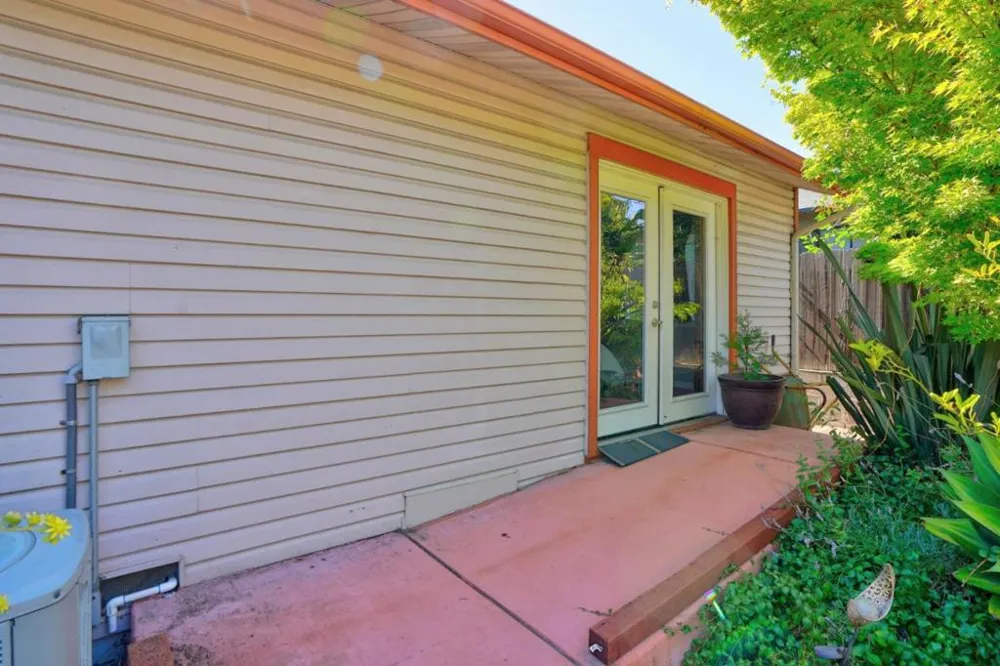 1412 Lassen Street Vallejo, CA 94591