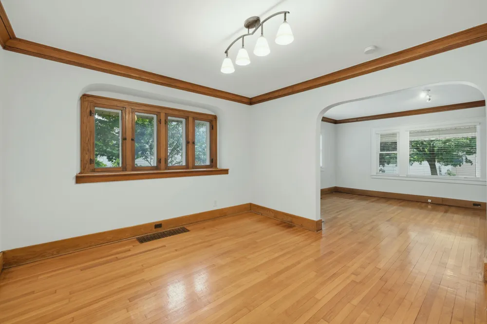 249 Fairbanks NE Street Grand Rapids, MI 49503