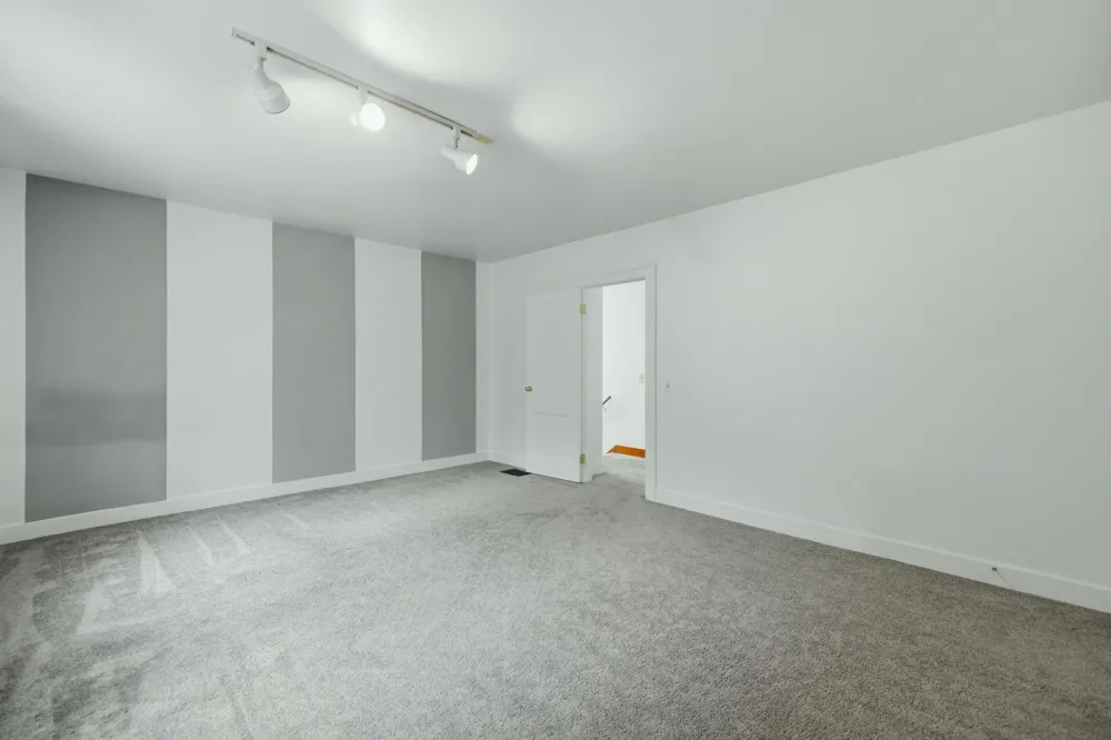 249 Fairbanks NE Street Grand Rapids, MI 49503