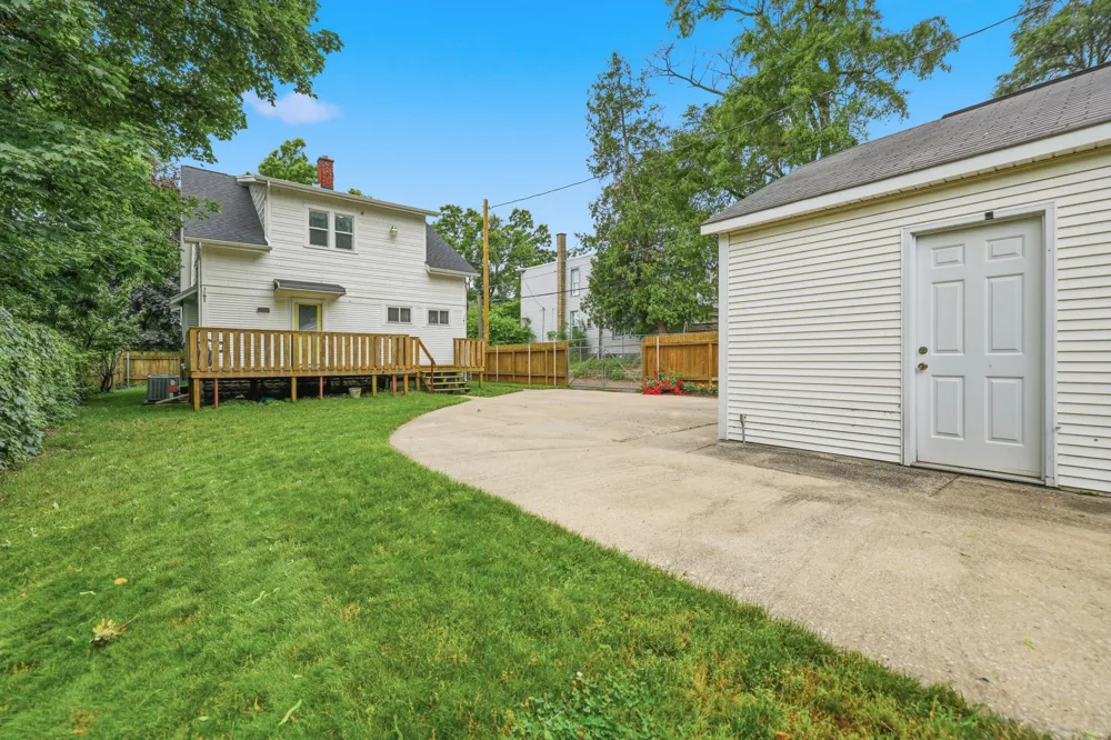 249 Fairbanks NE Street Grand Rapids, MI 49503