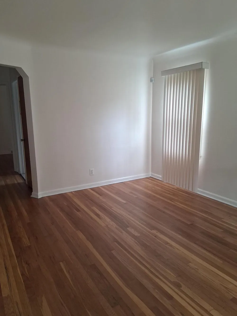 18211 Stansbury Avenue Detroit, MI 48235