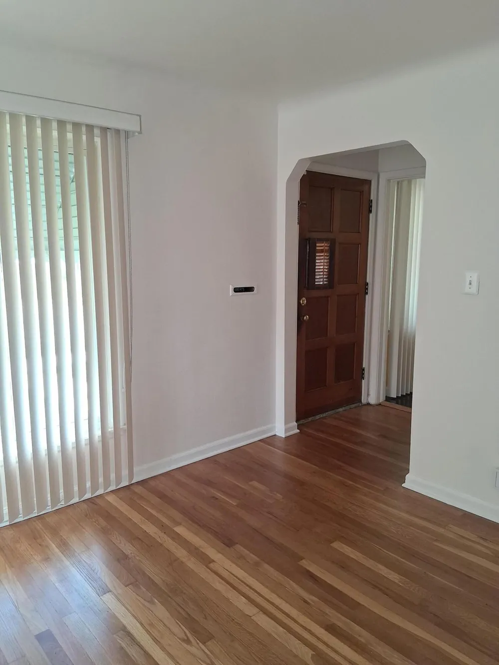 18211 Stansbury Avenue Detroit, MI 48235