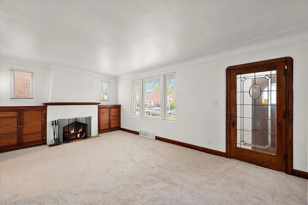 15731 Kentfield Street Detroit City, MI 48223