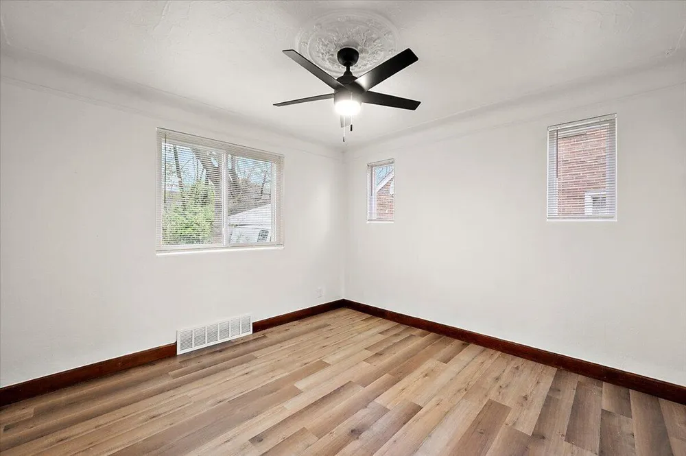 15731 Kentfield Street Detroit City, MI 48223