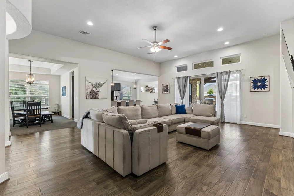 238 Arapaho Drive Kyle, TX 78640