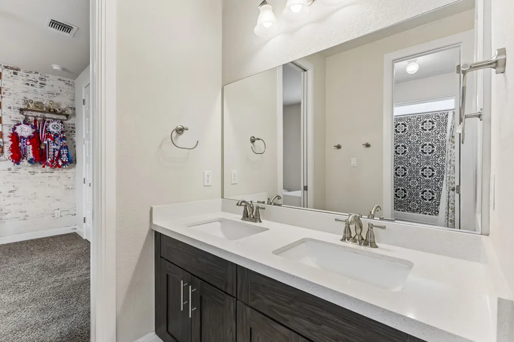 238 Arapaho Drive Kyle, TX 78640