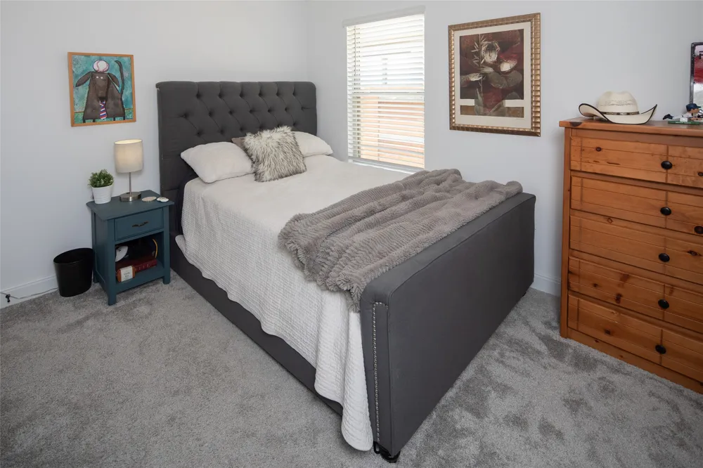 6808 Cliff Rose Drive Spicewood, TX 78669