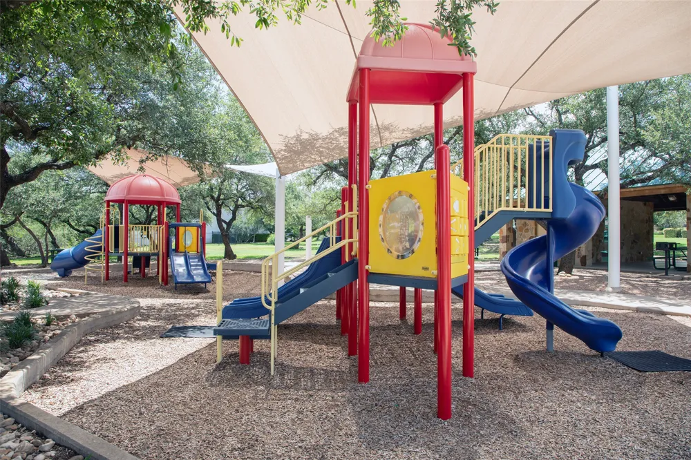 6808 Cliff Rose Drive Spicewood, TX 78669