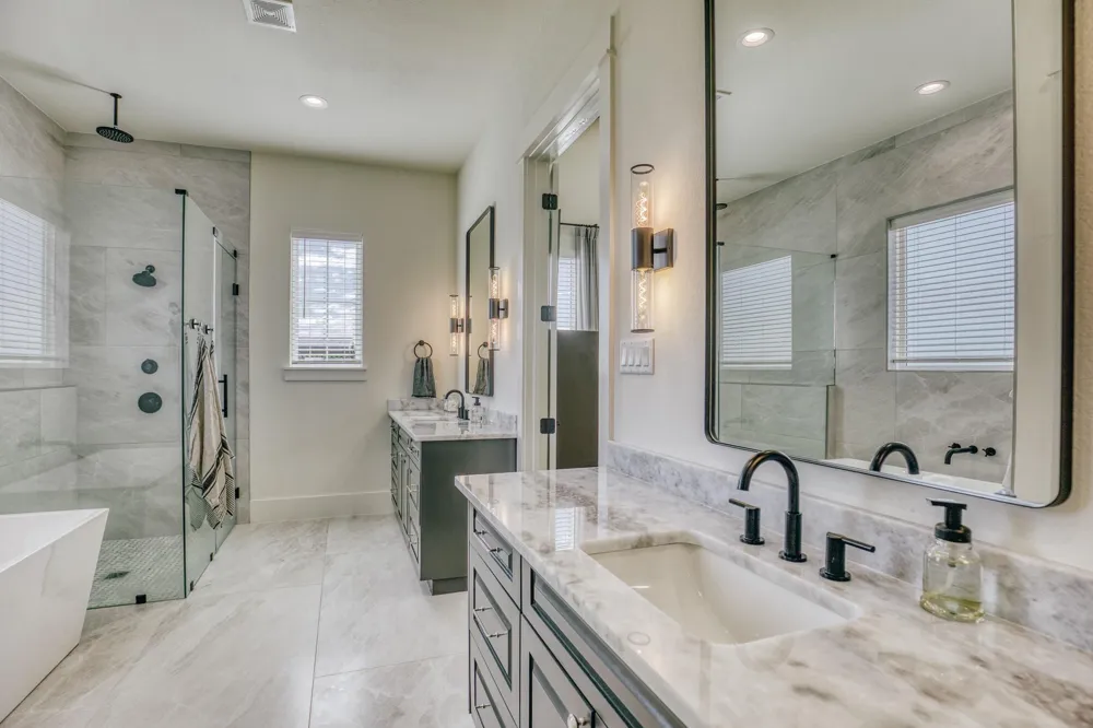 1064 Chapel View Lane Chappell Hill, TX 77426