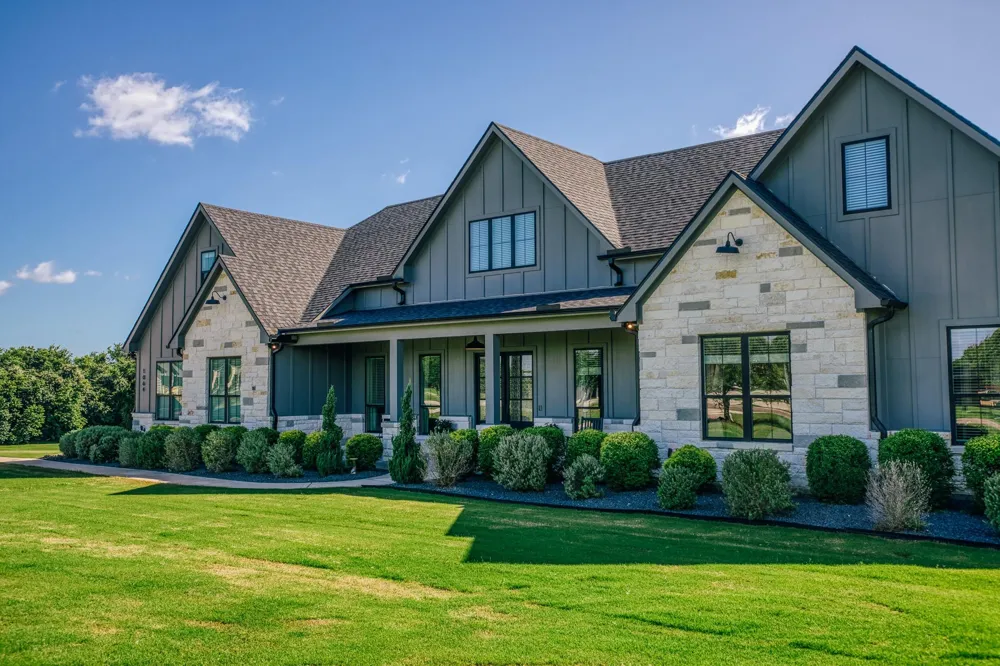 1064 Chapel View Lane Chappell Hill, TX 77426