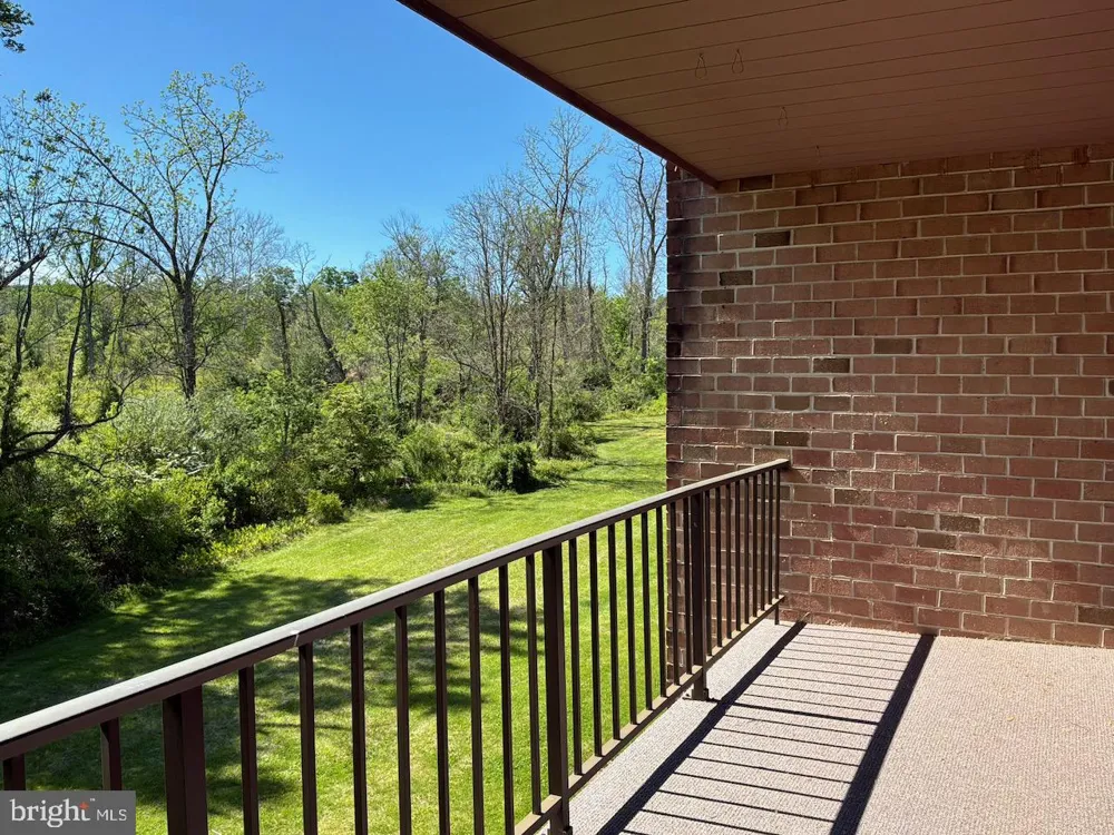 15 HERMITAGE DRIVE New Hope, PA 18938