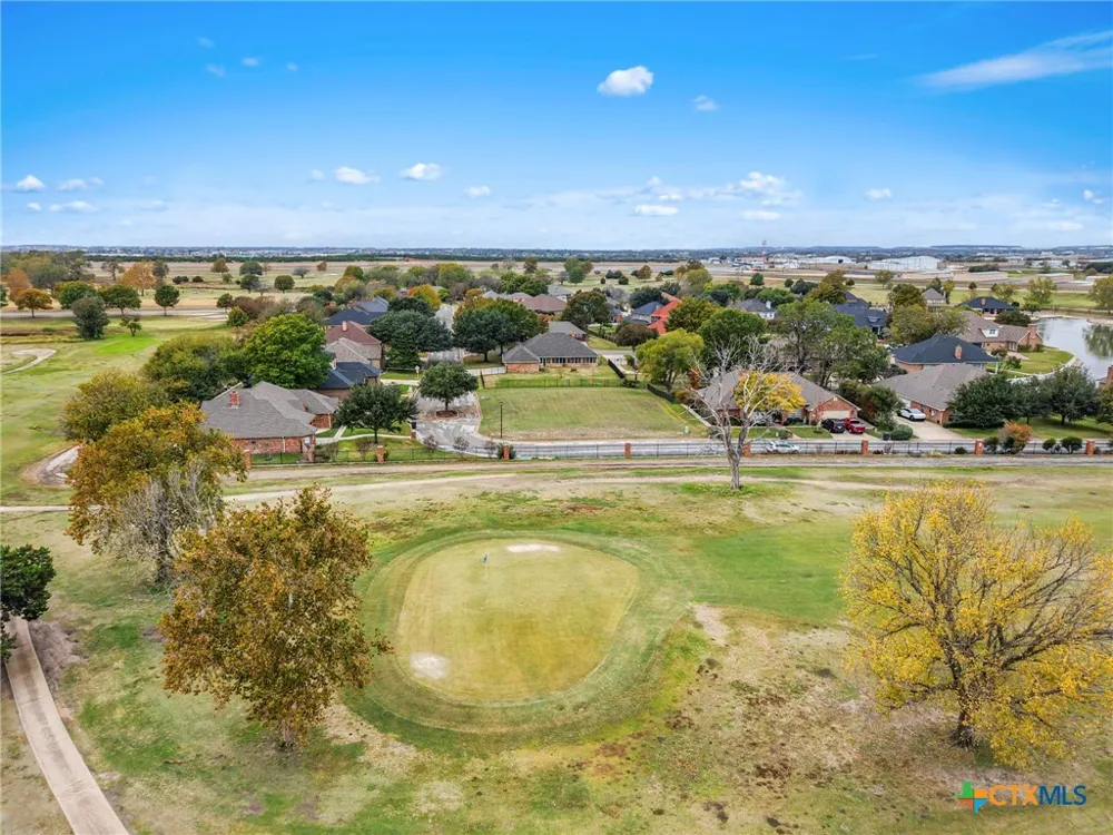 5013 Lakeshore Drive Killeen, TX 76543