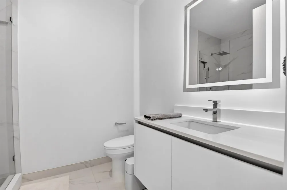 220 Lake Shore Drive #1708 Lake Park, FL 33403