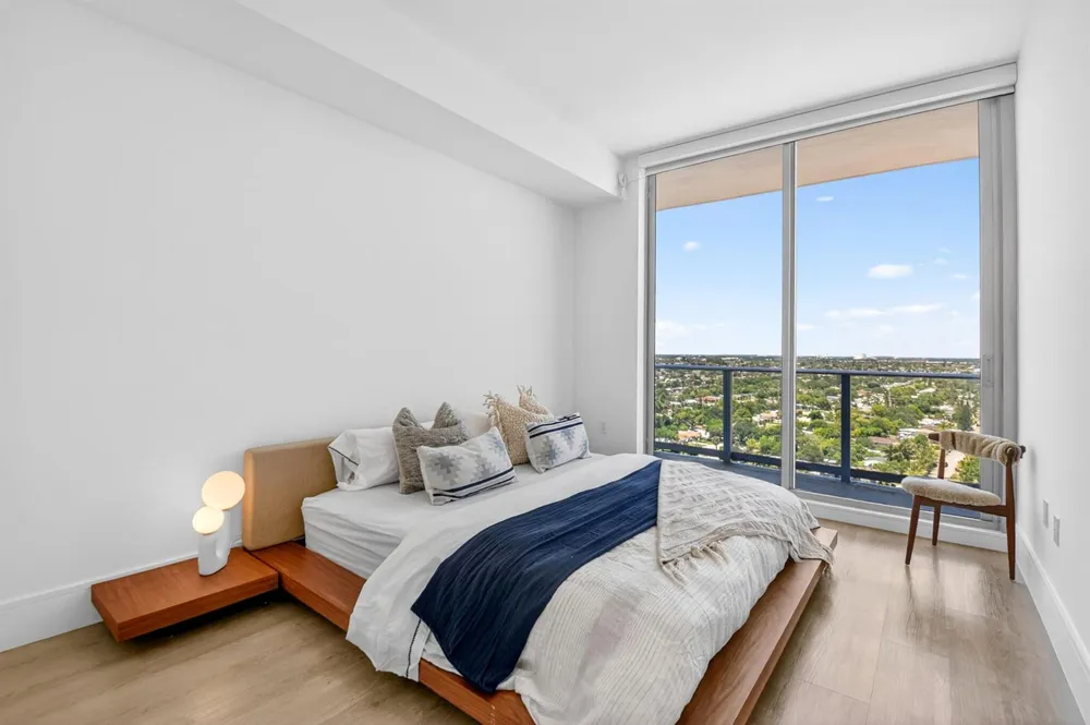 220 Lake Shore Drive #1708 Lake Park, FL 33403
