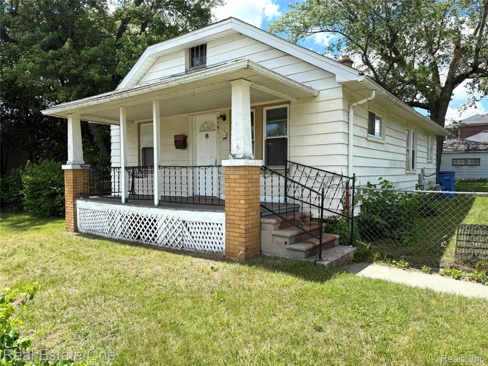 5751 DREXEL STREET Dearborn Heights City, MI 48127