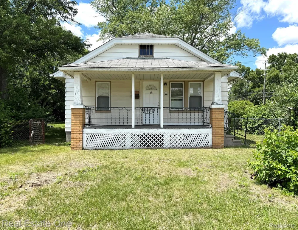 5751 DREXEL STREET Dearborn Heights City, MI 48127