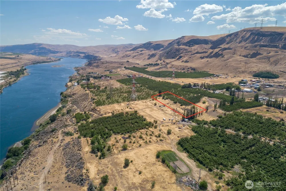 7199 Lot 3 Tarpiscan Road Malaga, WA 98828