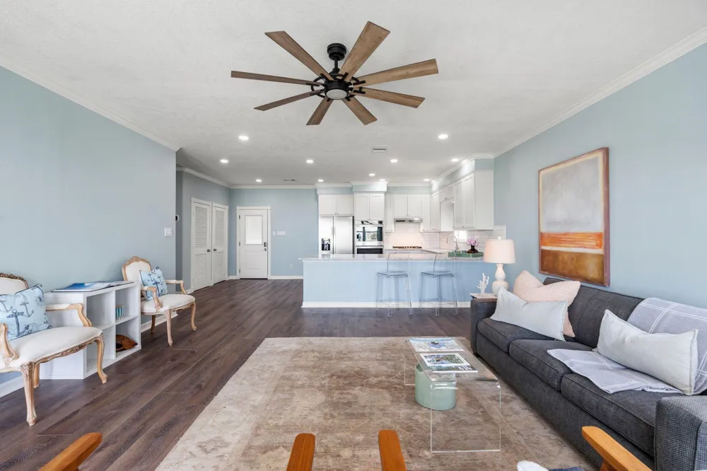 100 Avenue A San Leon, TX 77539