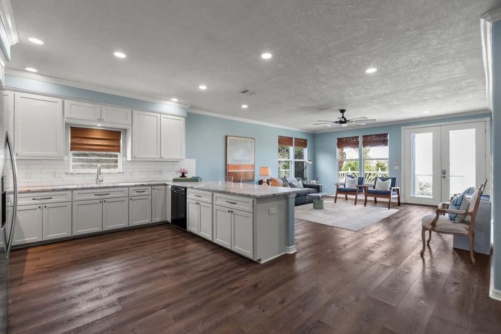 100 Avenue A San Leon, TX 77539