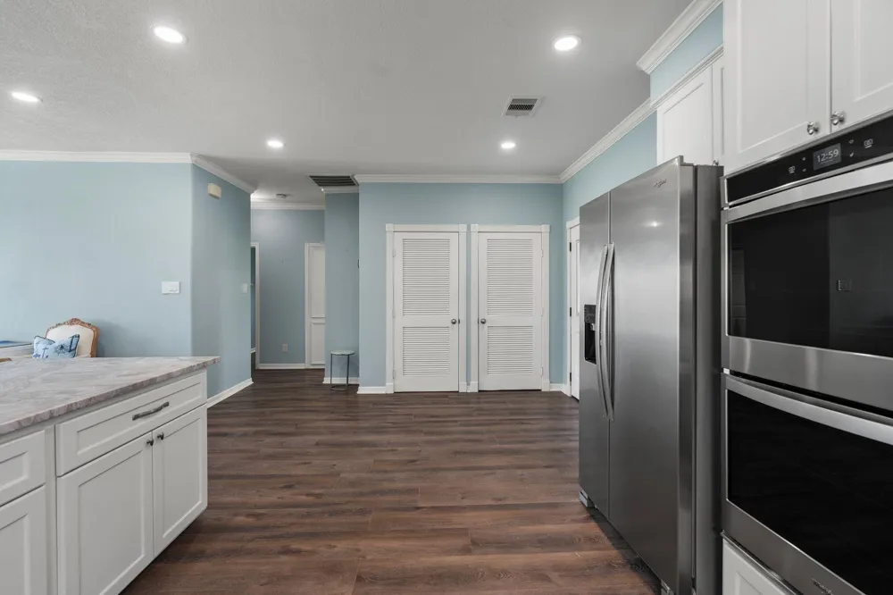 100 Avenue A San Leon, TX 77539