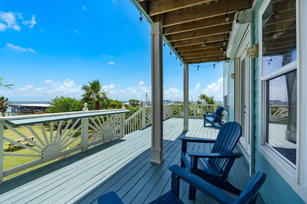 100 Avenue A San Leon, TX 77539