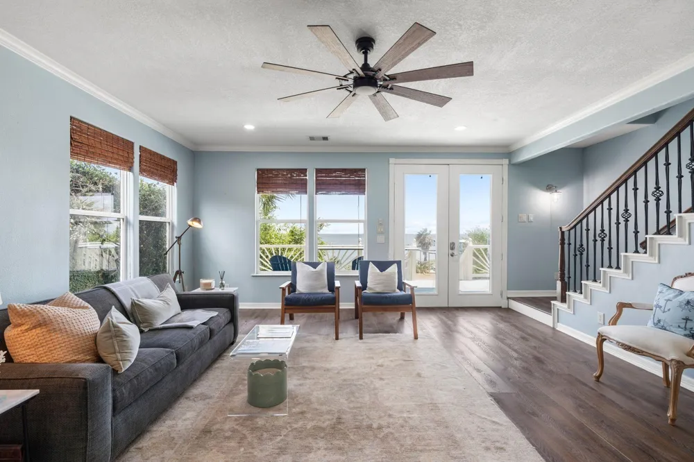 100 Avenue A San Leon, TX 77539