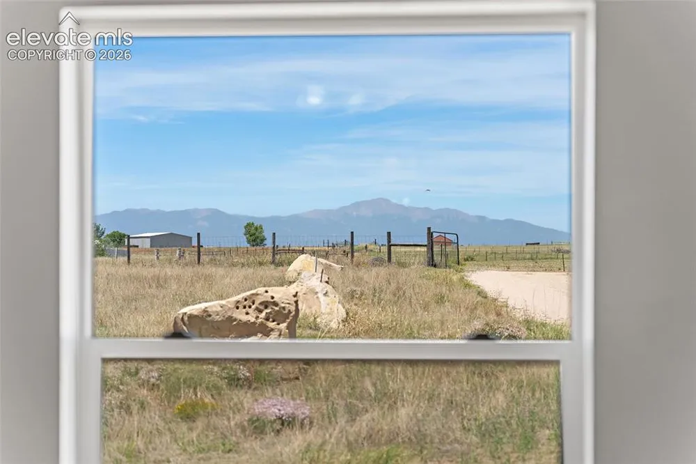 1385 Antelope Drive Calhan, CO 80808