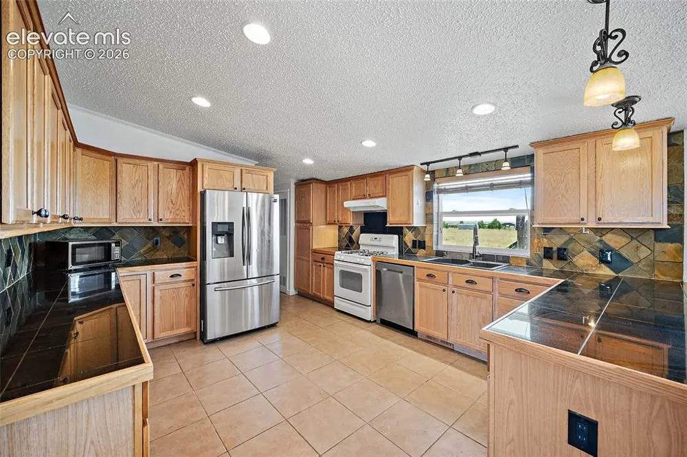 1385 Antelope Drive Calhan, CO 80808