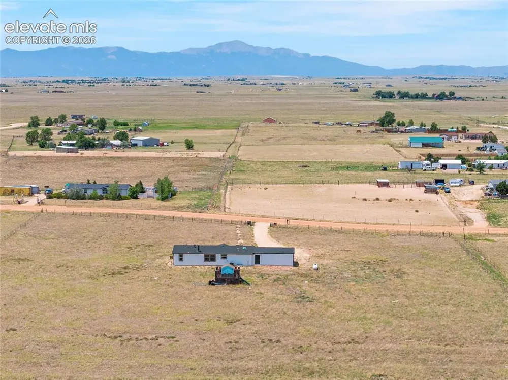 1385 Antelope Drive Calhan, CO 80808