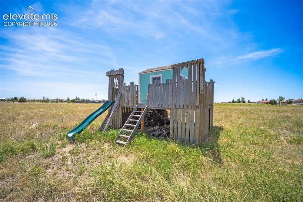 1385 Antelope Drive Calhan, CO 80808