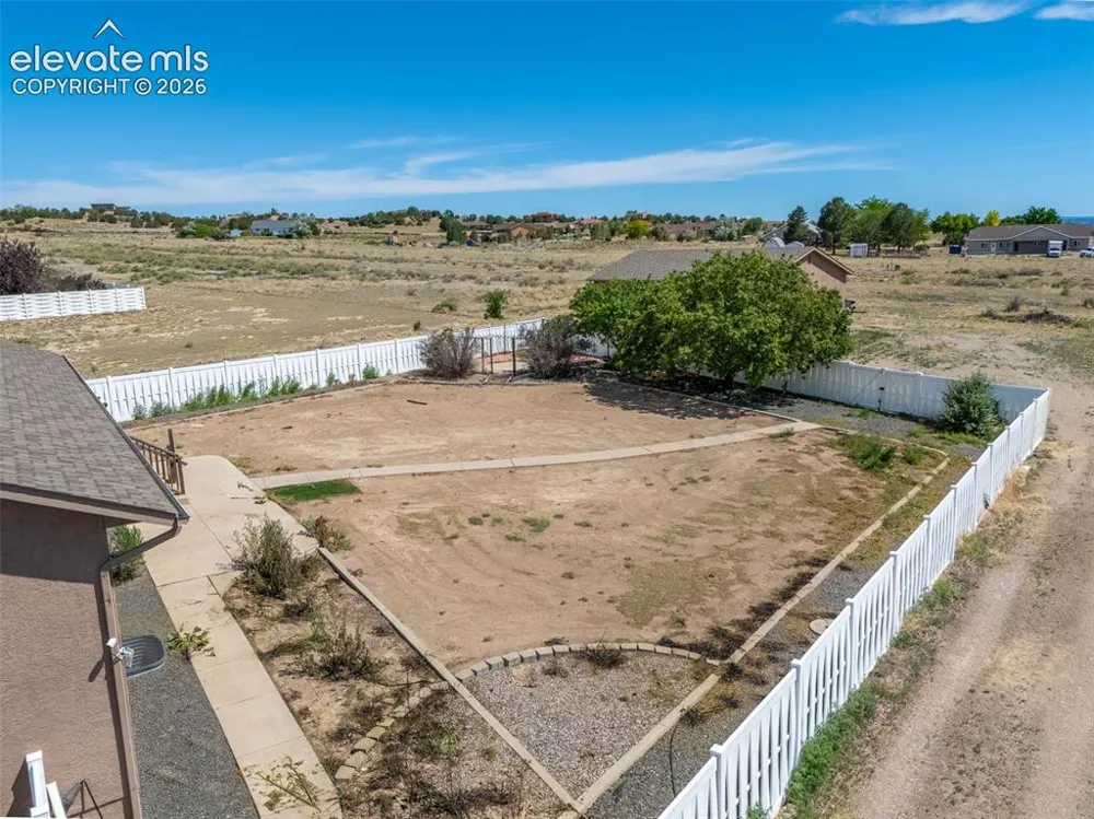 1620 W Camino De Los Ranchos Pueblo West, CO 81007