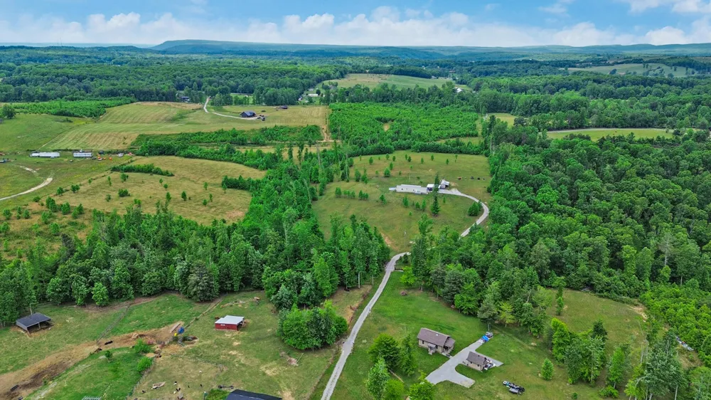 2930 Doc Loy Road Grandview, TN 37337