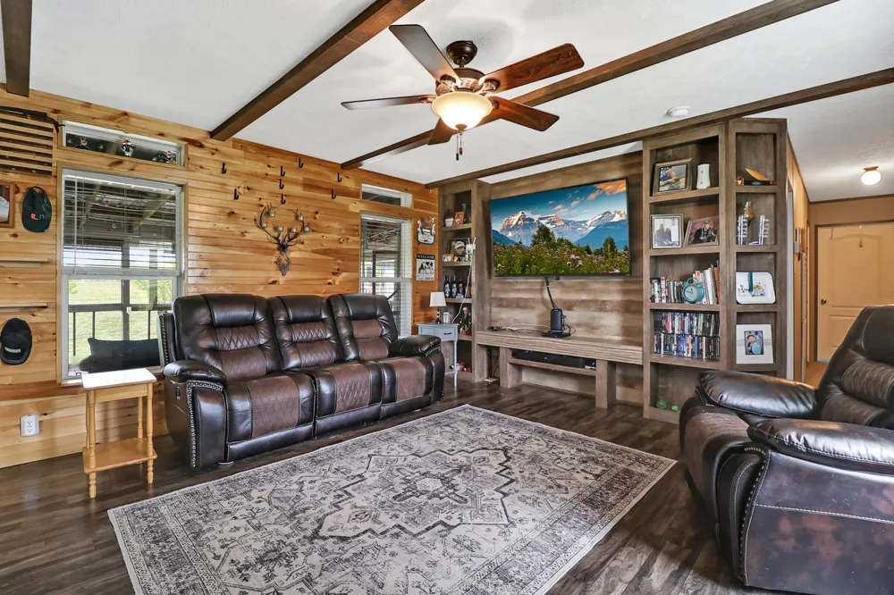 2930 Doc Loy Road Grandview, TN 37337