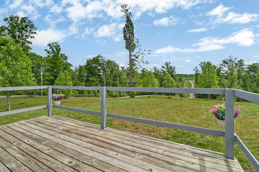 2930 Doc Loy Road Grandview, TN 37337