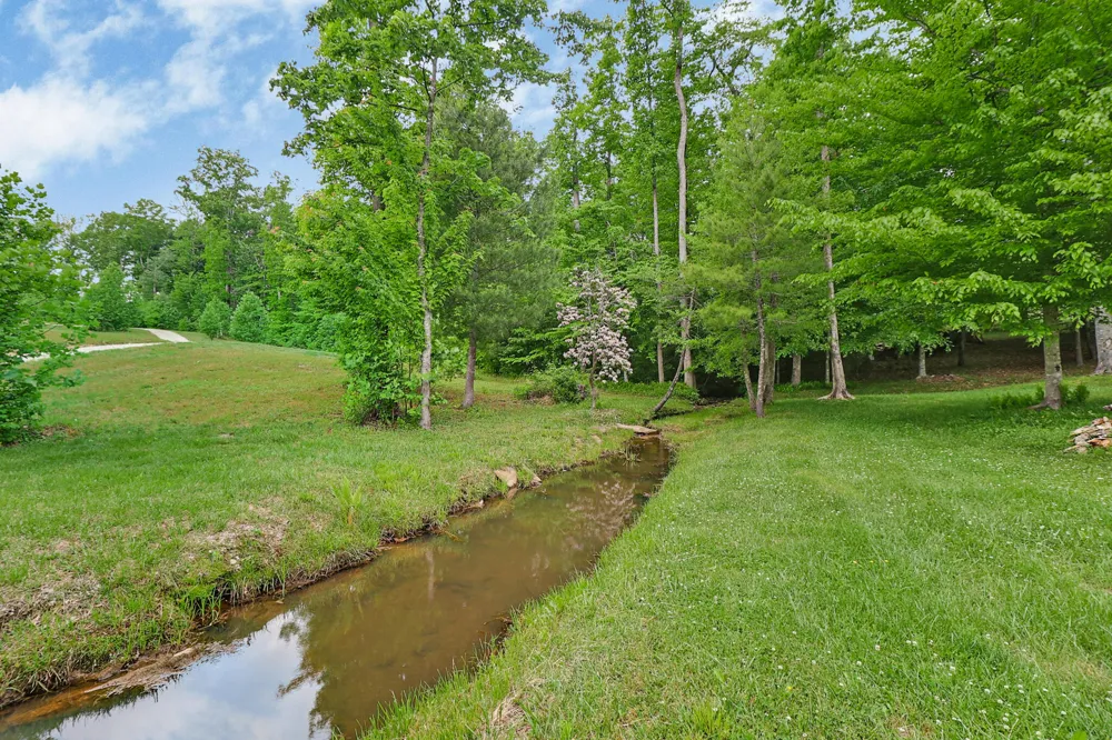 2930 Doc Loy Road Grandview, TN 37337